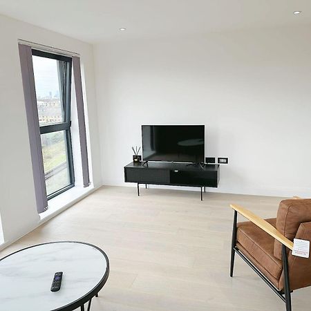 Luxury Modern Flat Near Center Apartment ลอนดอน ภายนอก รูปภาพ