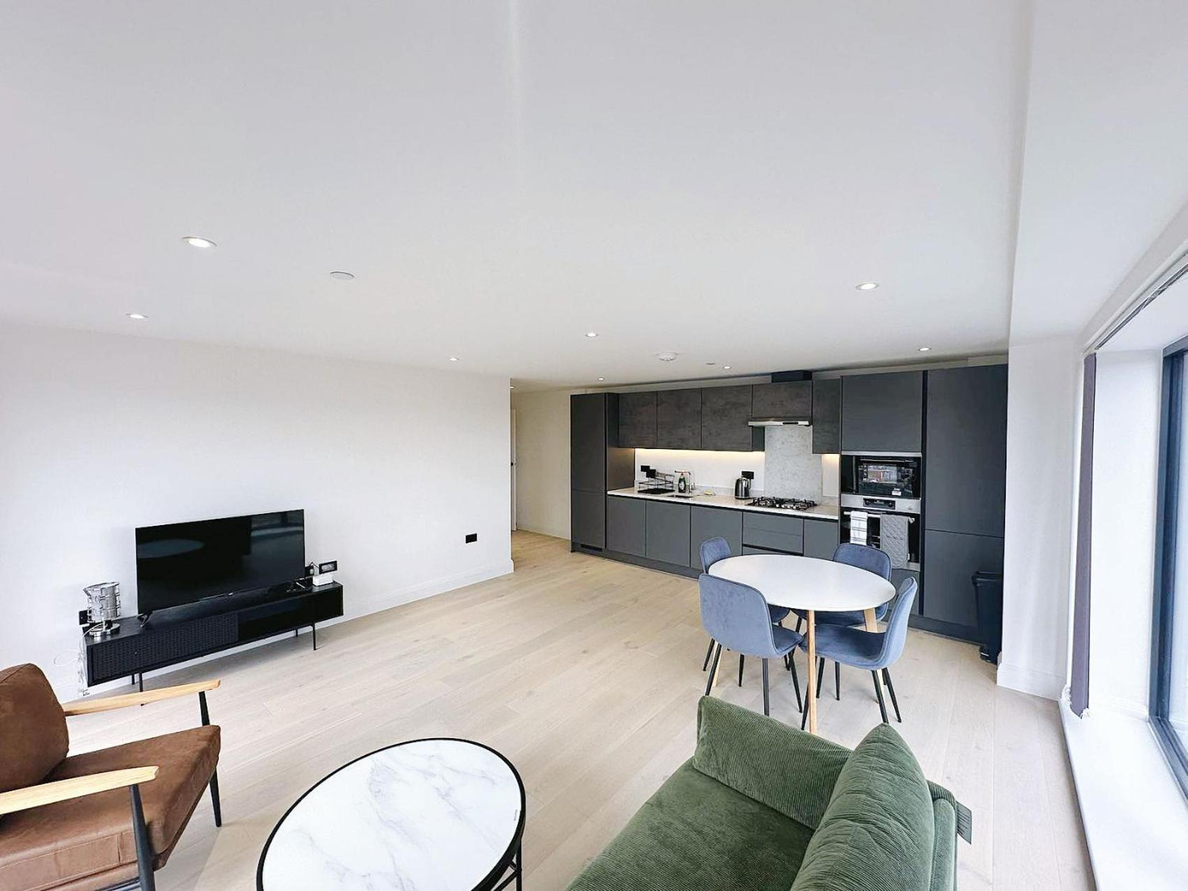 Luxury Modern Flat Near Center Apartment ลอนดอน ภายนอก รูปภาพ
